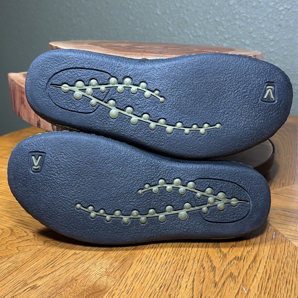 RARE KEEN BREE LEATHER THONG SANDALS - Picture 13 of 13